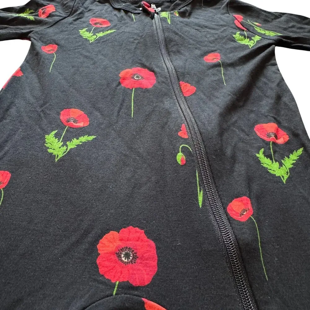 NWOT KYTE Baby Zippered Romper in Midnight Poppies Black Bamboo Size 12 Months